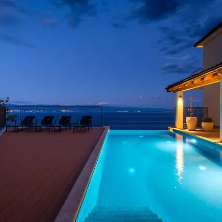 Aria With Pool By Guide Sveti Anton (Krk)