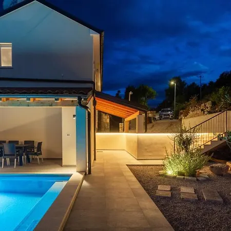 Vila Aria With Pool By Guide