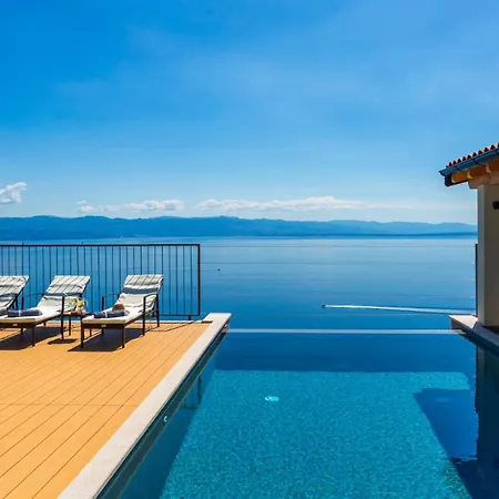 Aria With Pool By Guide Sveti Anton (Krk)