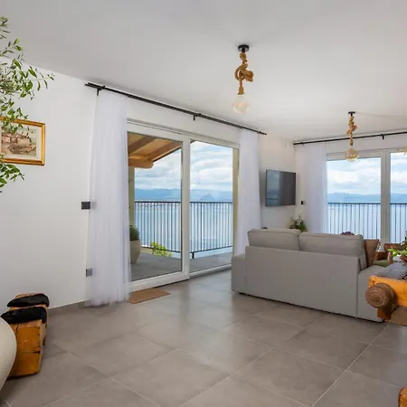 Vila Aria With Pool By Guide *
